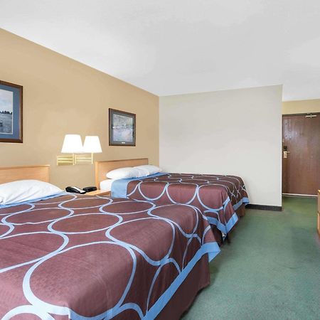 Northwoods Inn And Suites Ely Extérieur photo