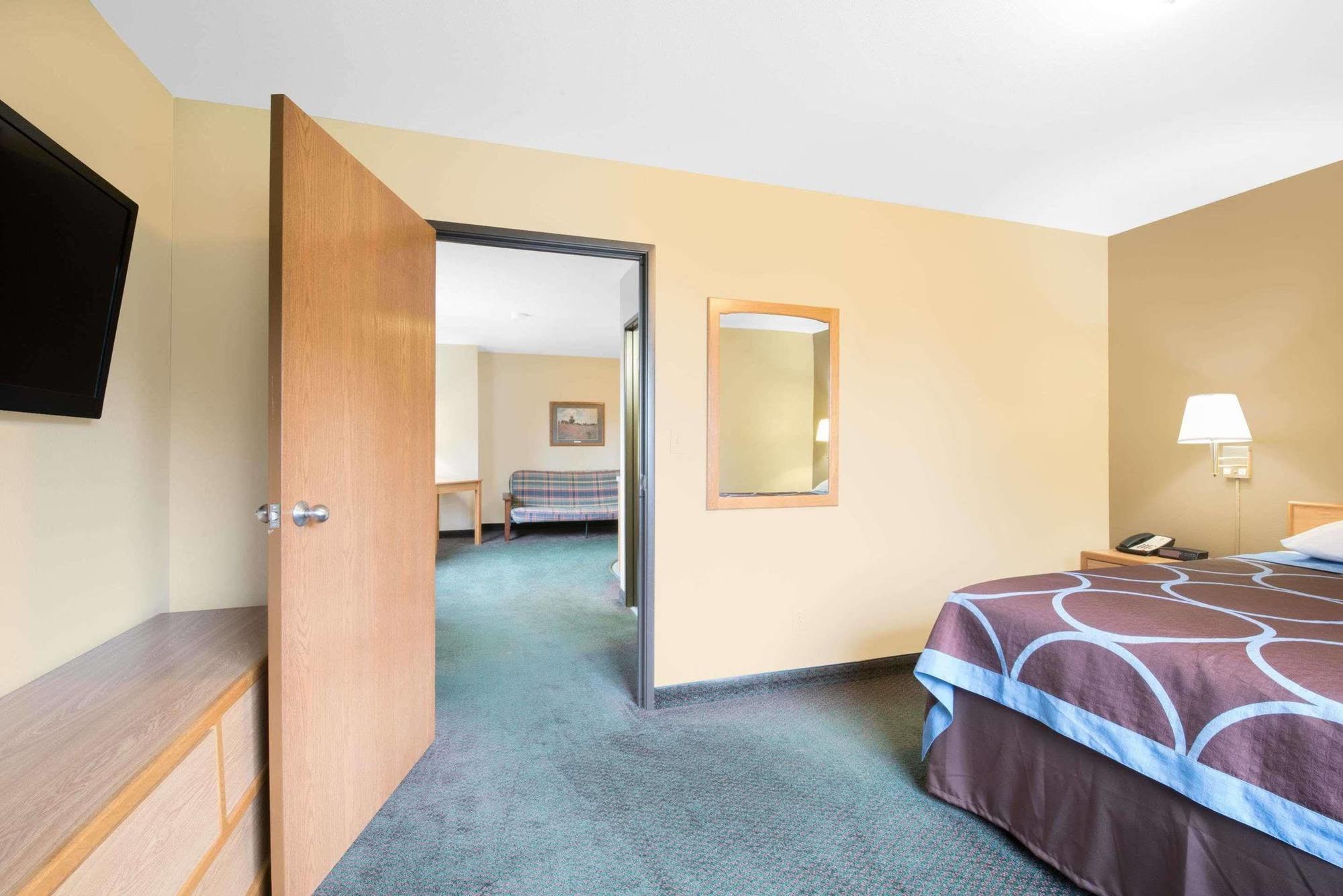 Northwoods Inn And Suites Ely Extérieur photo